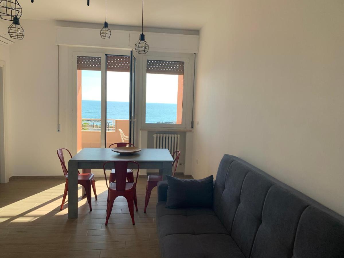 Appartamento Fronte Mare Porto Recanati Exterior photo